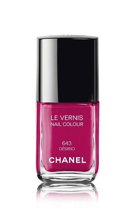 chanel vernise|Chanel nail varnish boots.